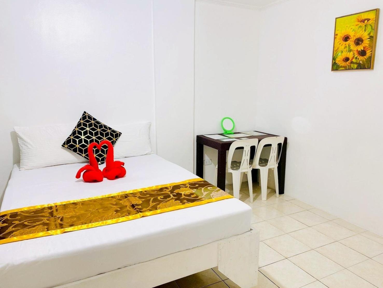 Glo'S Space Boracay Dmall By Tripzyfun Balabag  Екстер'єр фото